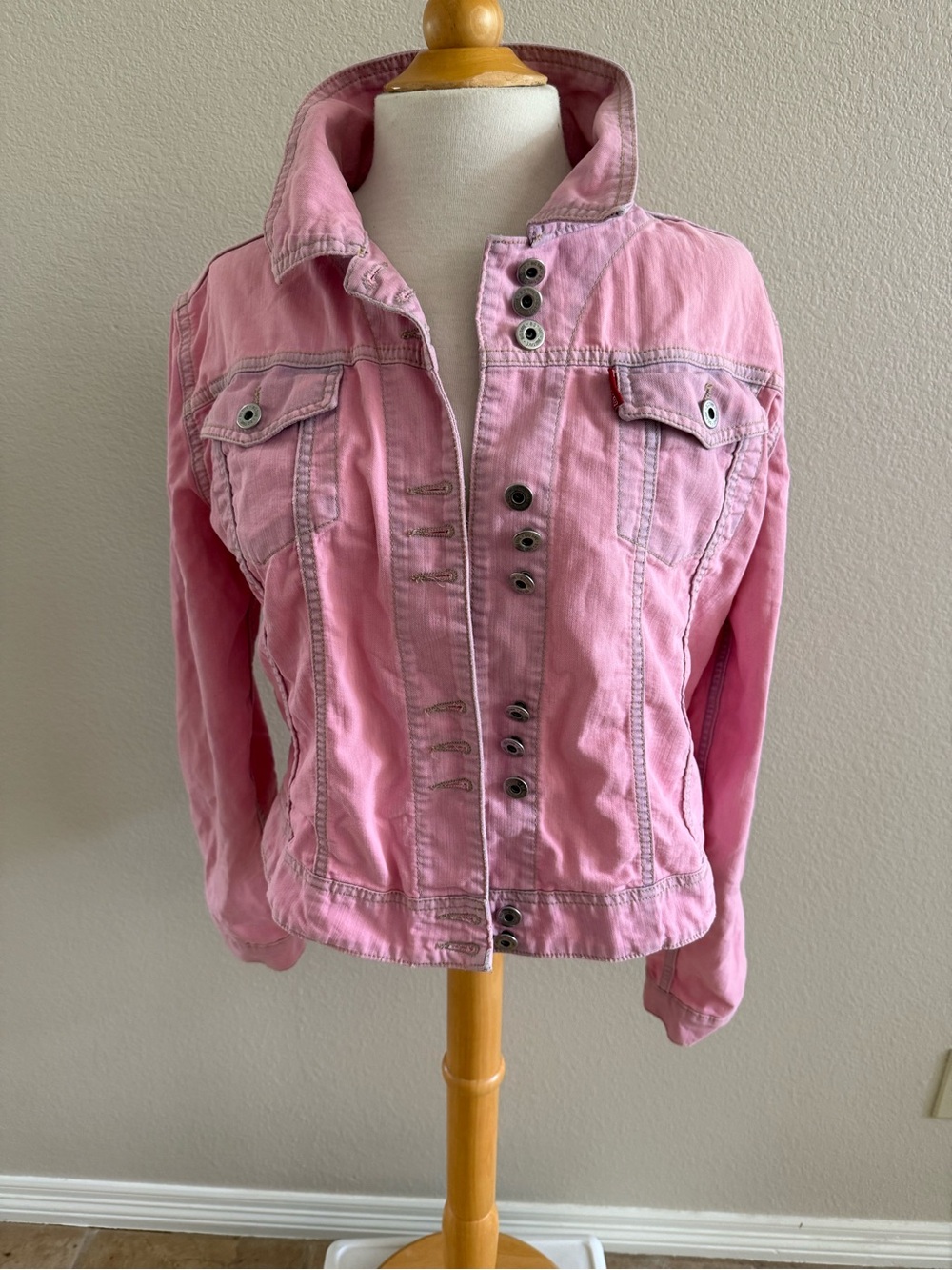 Big Time Jeans PINK Denim Jacket SZ M  Silver Buttons Med Wash